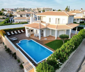 Vista Villa Joia